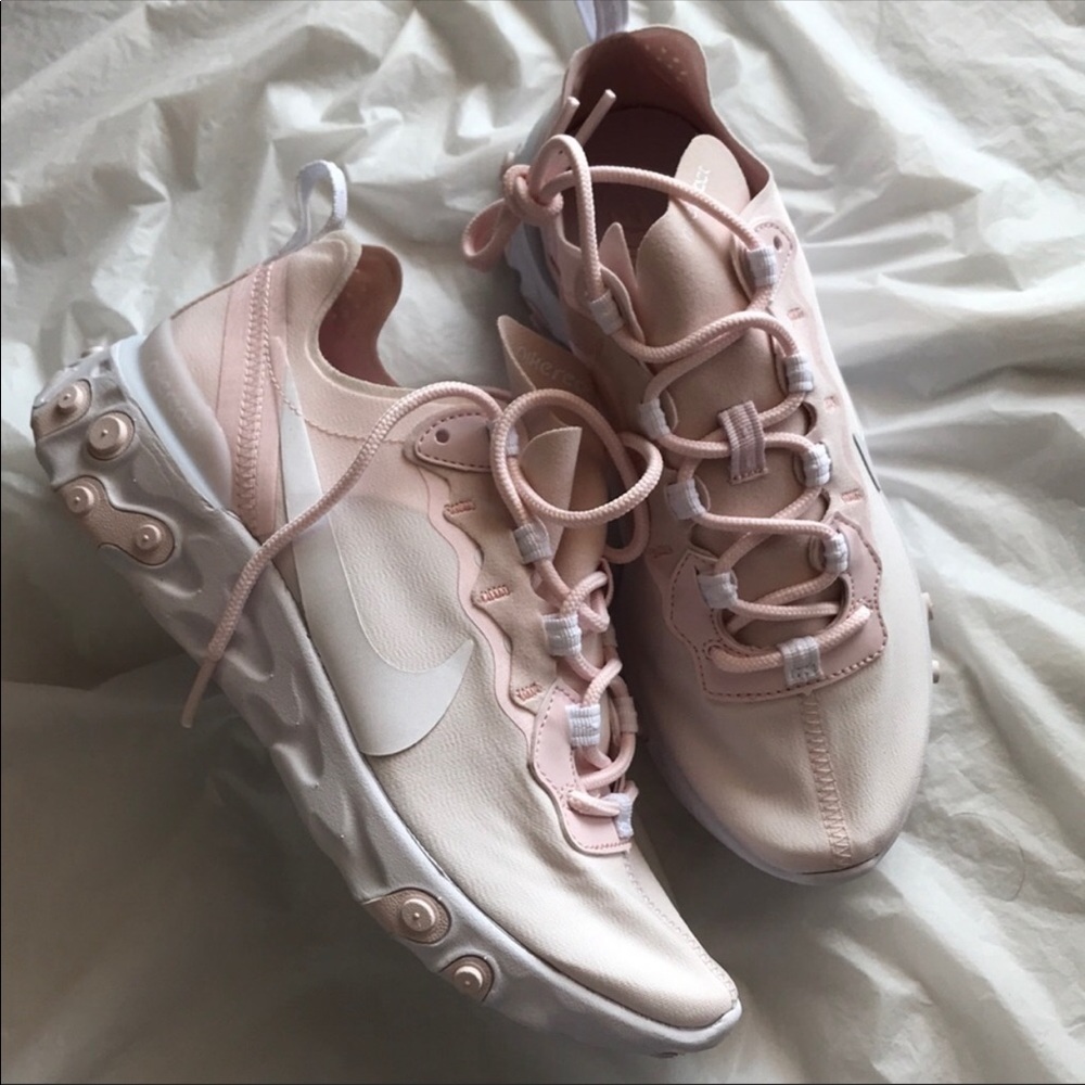 NWT Nike Element React Pale Pink - Picture 5 of 8